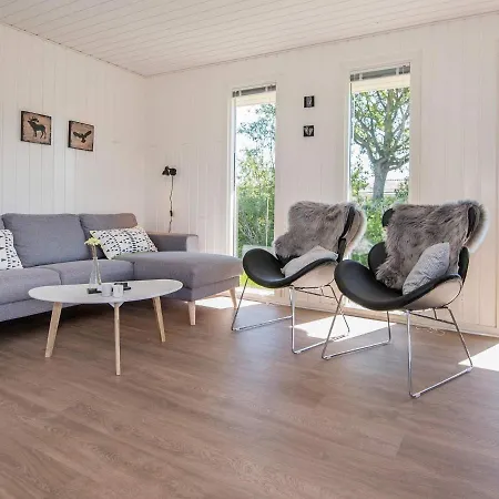 Ferienhaus 6 Person Holiday Home In Juelsminde